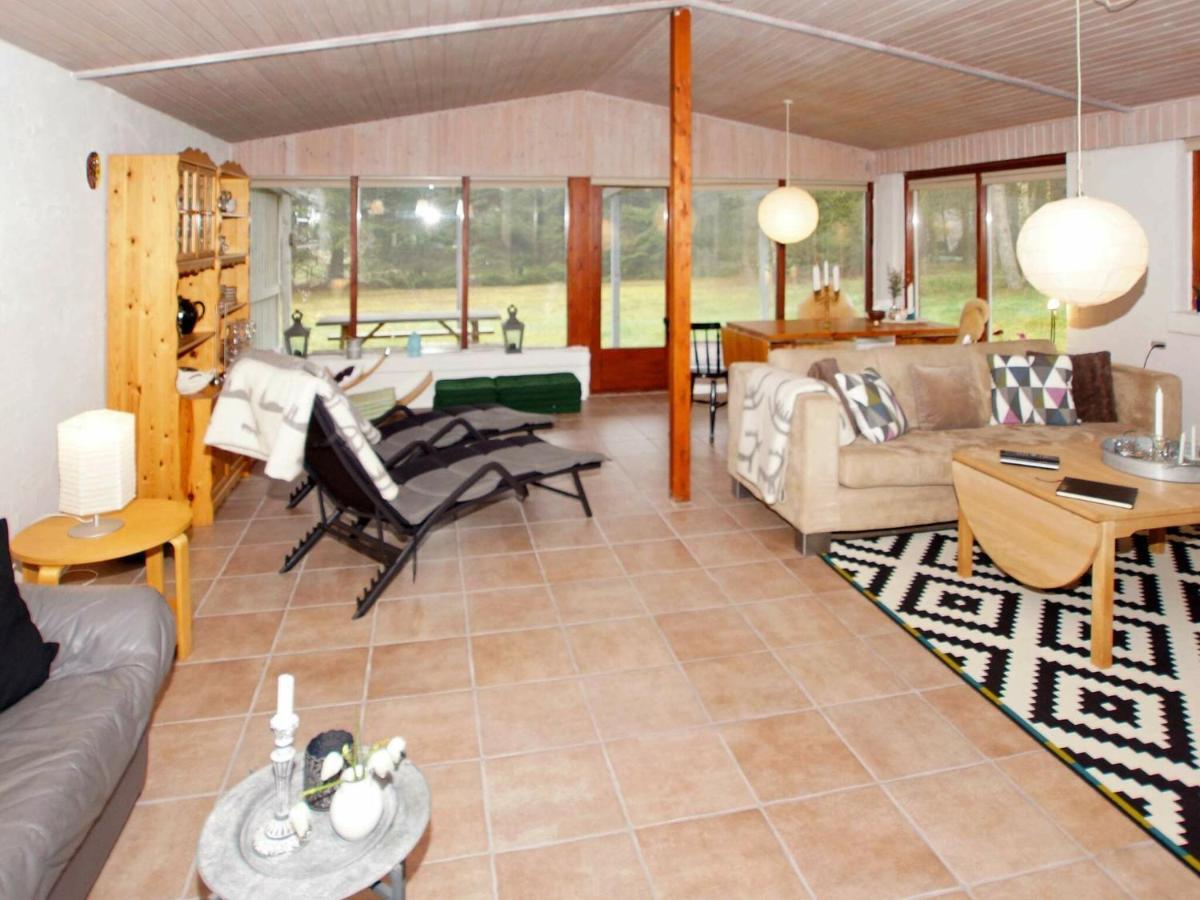 2 Person Holiday Home In Tarm Fjerbæk エクステリア 写真