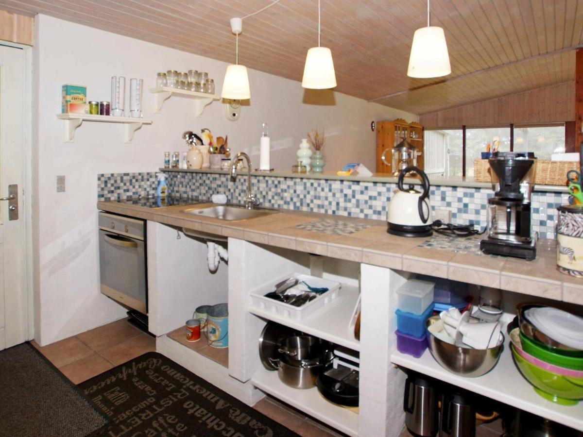 2 Person Holiday Home In Tarm Fjerbæk エクステリア 写真